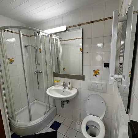 Tunnel House Ferienhaus Lipperscheid